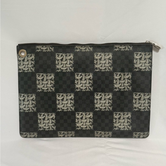 LOUIS VUITTON X Christopher Nemeth Damier Graphite Canvas Pochette Jour PM - Picture 6 of 14